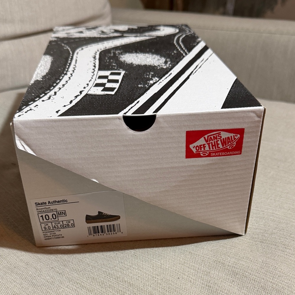 Vans Men's Dark Brown Canvas Sneakers - Picture 9 of 9